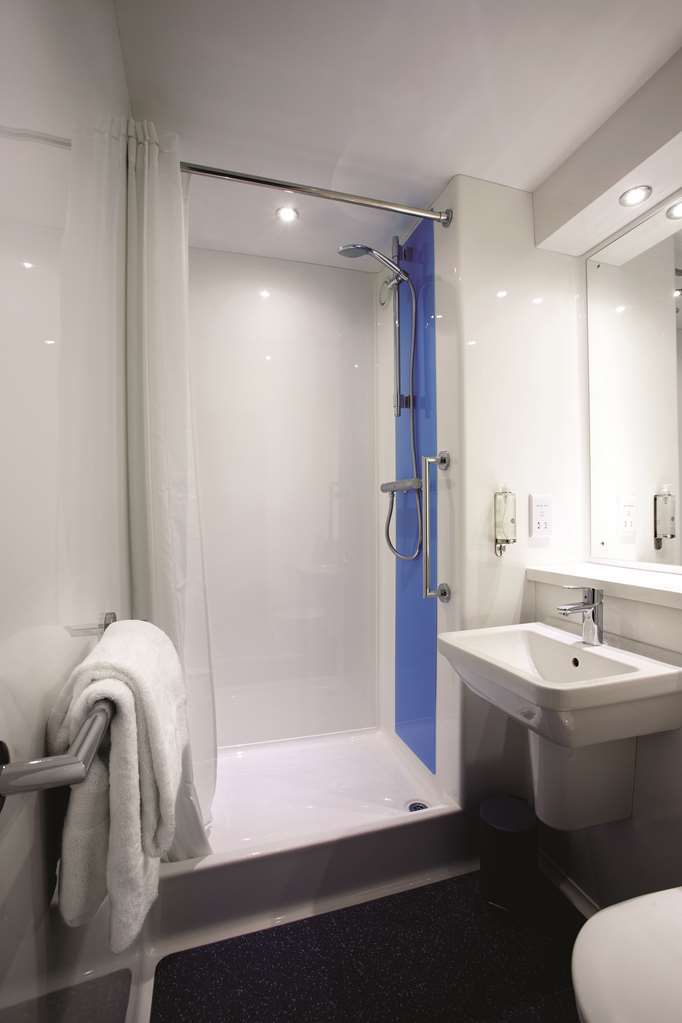 Travelodge Newbury Tot Hill Highclere Quarto foto