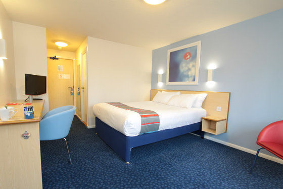 Travelodge Newbury Tot Hill Highclere Quarto foto