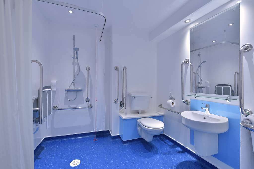 Travelodge Newbury Tot Hill Highclere Quarto foto