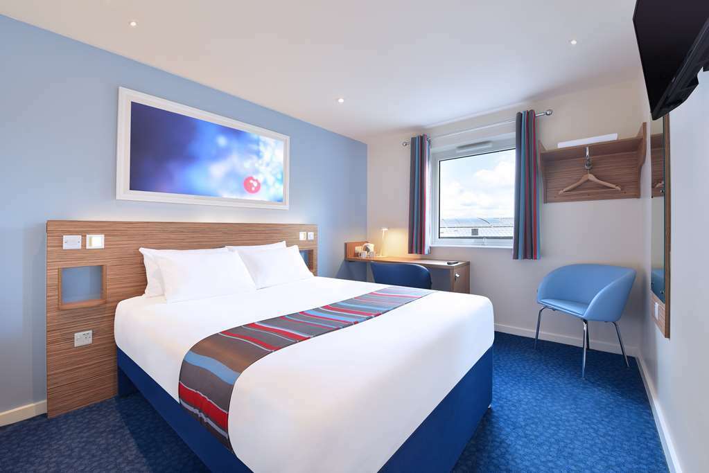 Travelodge Newbury Tot Hill Highclere Quarto foto